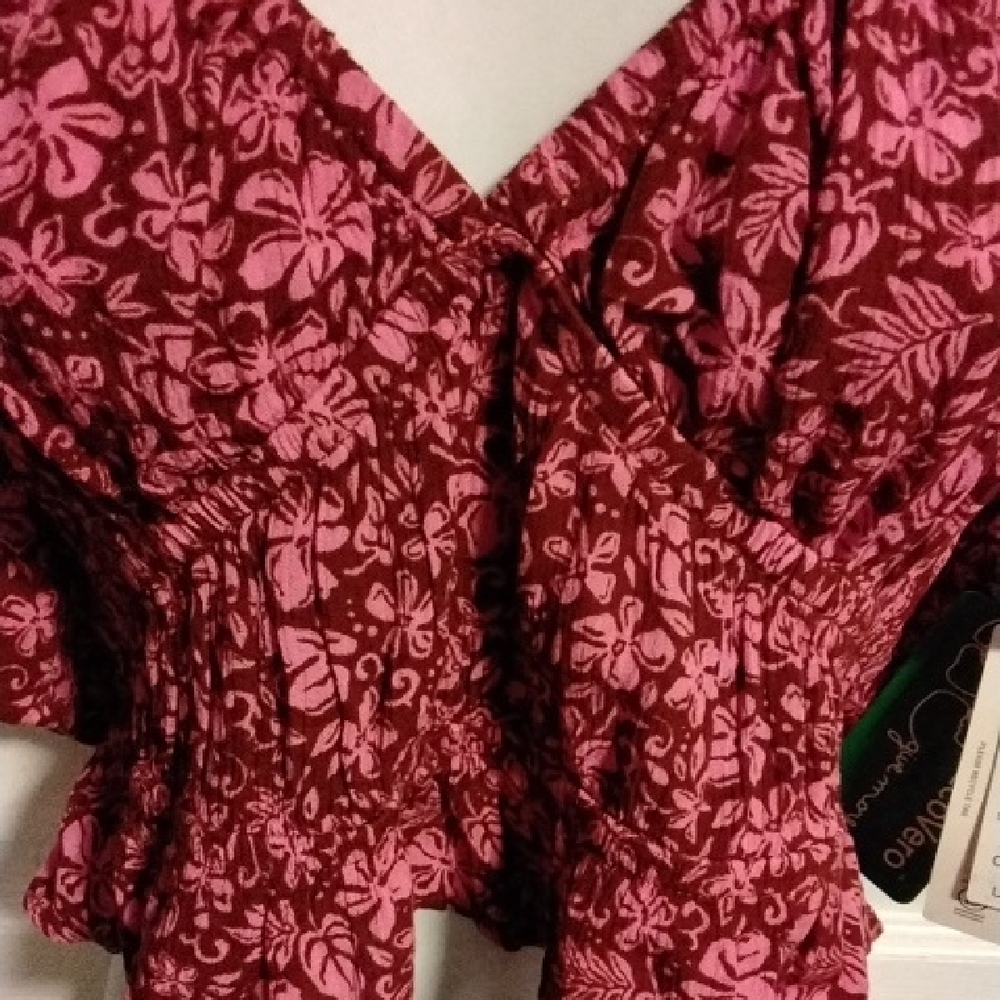 Rip Curl Beach Party Smocked Crop Top Peplum Burgundy Pink Floral NWT Size M - Picture 4 of 9